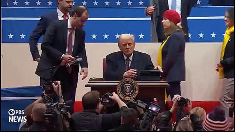 Trump signs 8 executive orders onstage after inaugural parade | Trump 2025 Inauguration