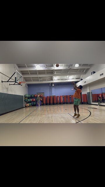 Shooting Around In Gym For First Time In Over 4 years 💯 #nba2k26 #fyp #basketball #gaming #fitness