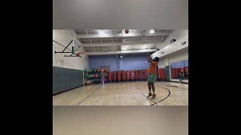 Shooting Around In Gym For First Time In Over 4 years 💯 #nba2k26 #fyp #basketball #gaming #fitness