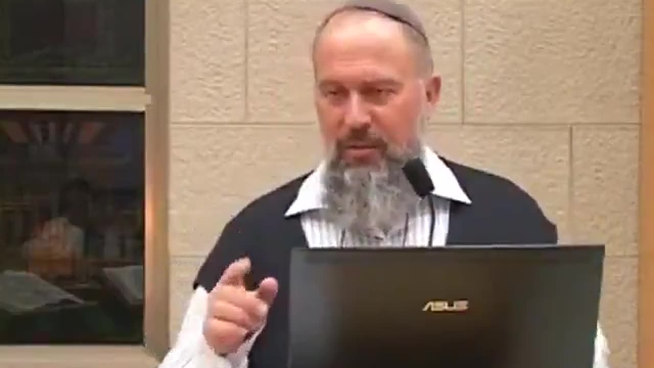 Synagogue of Satan Speaks: “The best of non-jews should be killed.”