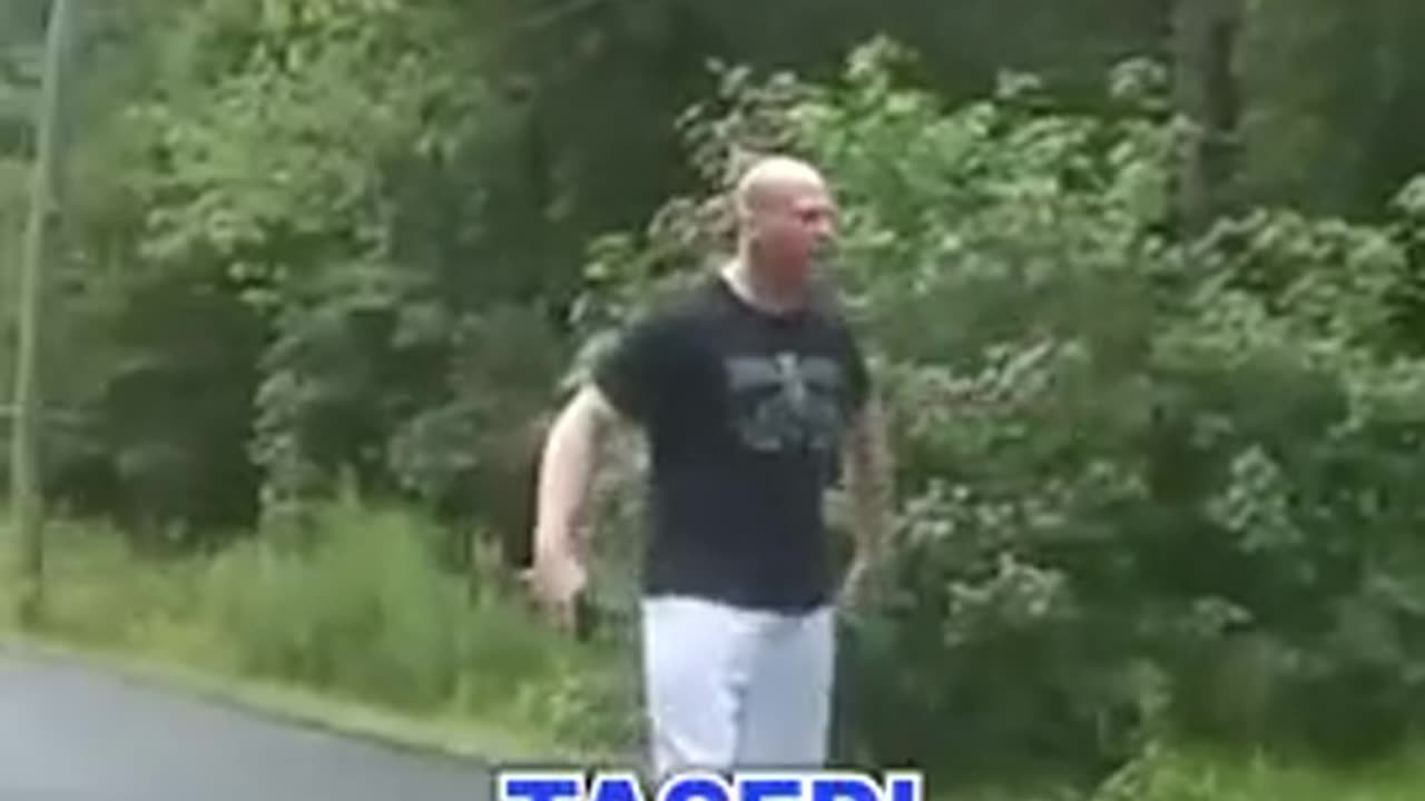 Wild Standoff Between GIANT Jacked Veteran and 8 Cops