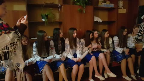 Șezătoare de Sfântul Andrei la Liceul din Vancicăuți 4/5