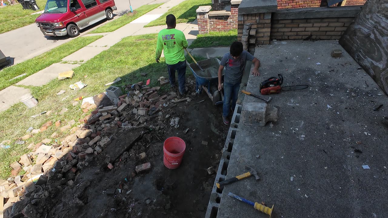Lets check in on Cement guys at docs, THE SHEA SHOW -345