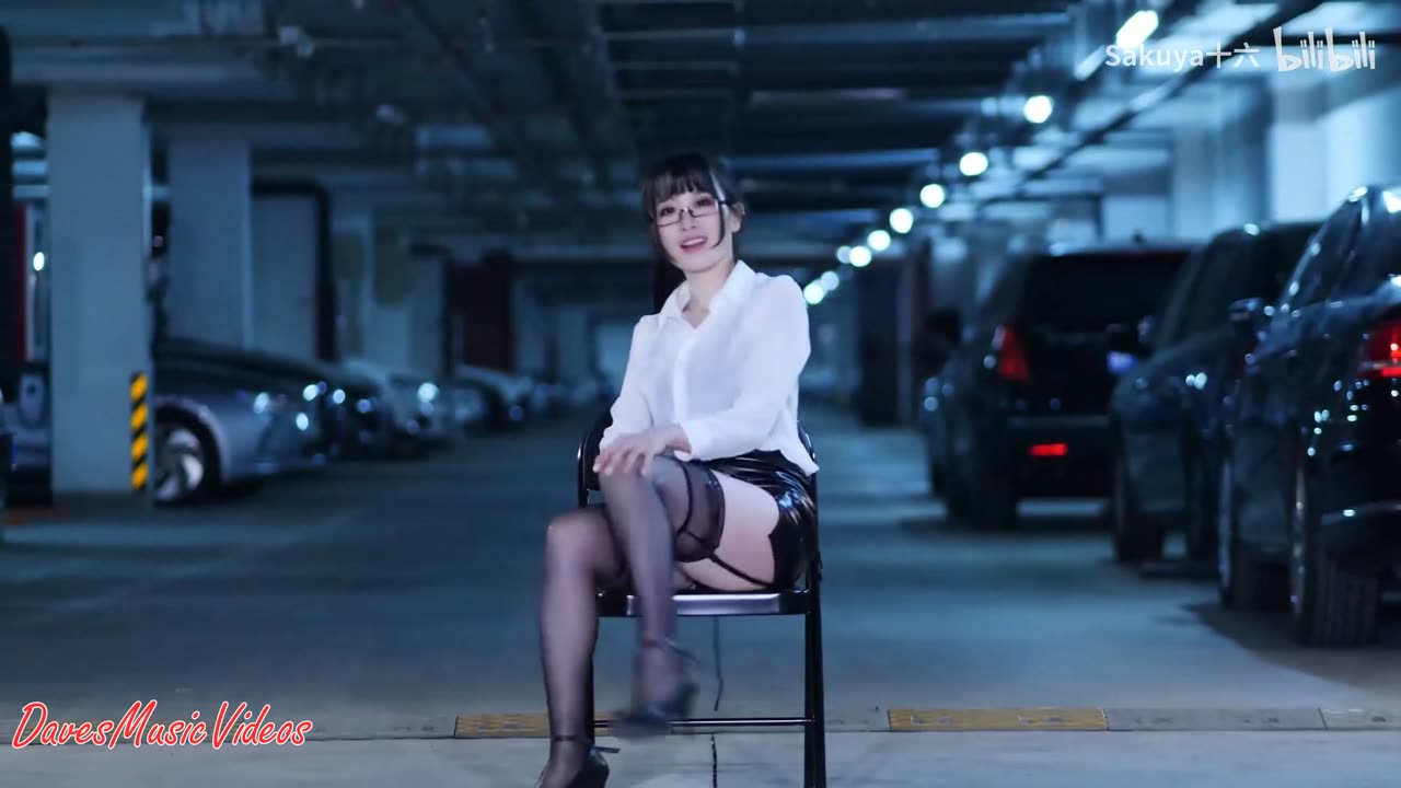 Beyoncé. Single Ladies (Put A Ring On It)