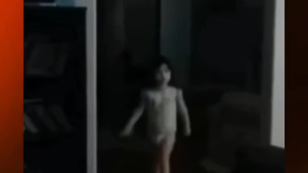 😱👻 Can a Friend Be a Ghost? Eerie Paranormal Experience | TheHauntingHour