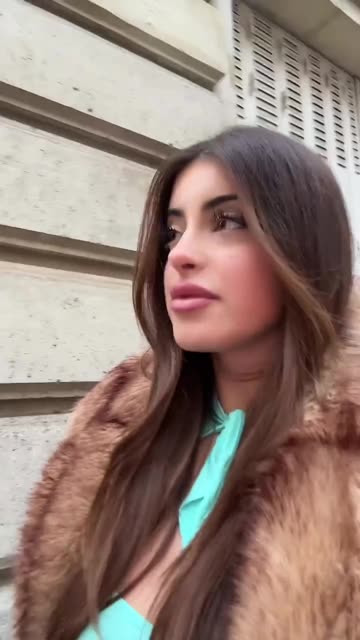 French lady get angry when passer by admonish her dressing