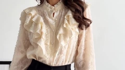 Women's Elegant Vintage Royal Blouse with Luxurious Ruffles and Aristocratic Silhouette