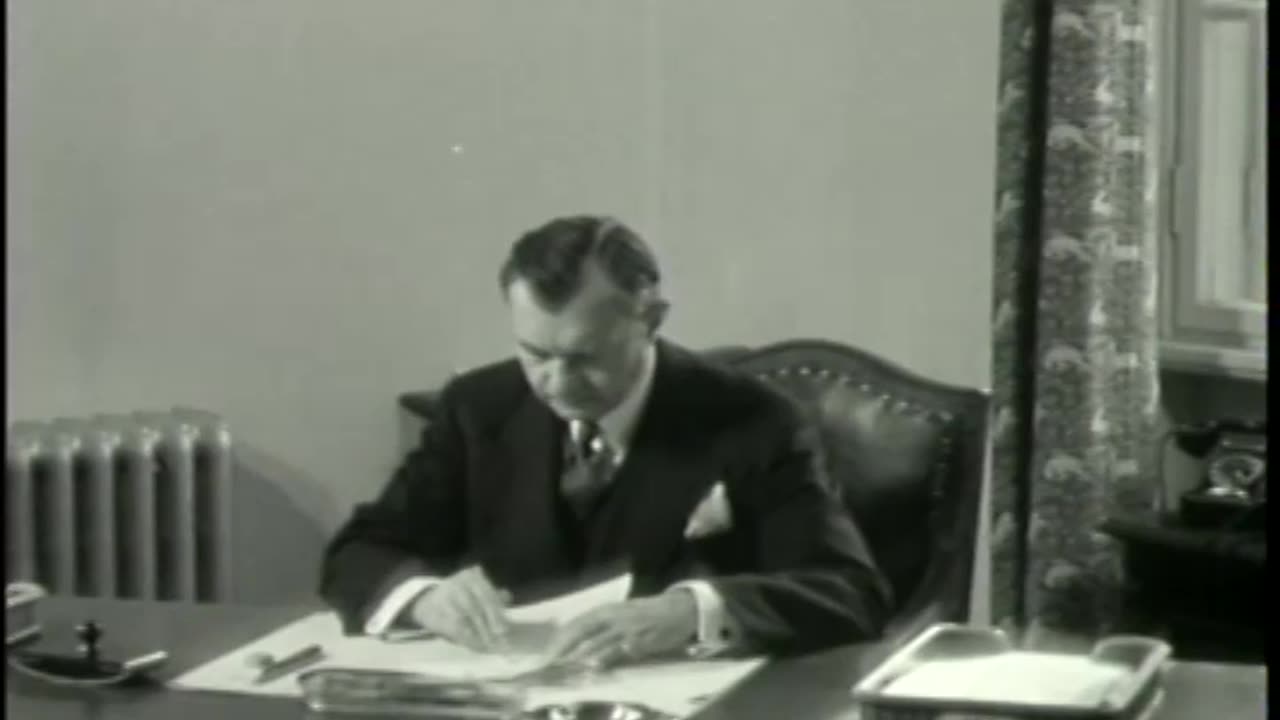 MUNICH. [No.] 135, ... - MUNICH. [No.] 135, JUSTICE ROBERT H. JACKSON, NUREMBERG, GER - 111-adc-5916