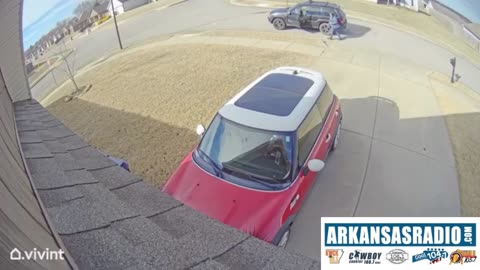 WATCH: Door-To-Door Suspect Caught On Camera In Prairie Grove Arkansas