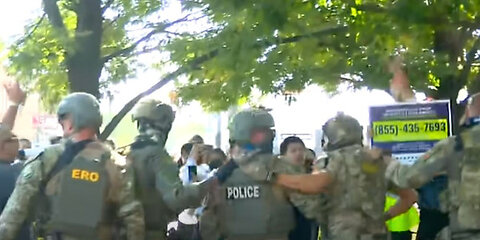LIVE: Chicago PD Instructed To Stand Down During Leftist Terror Attack, Desperate Commie Judge