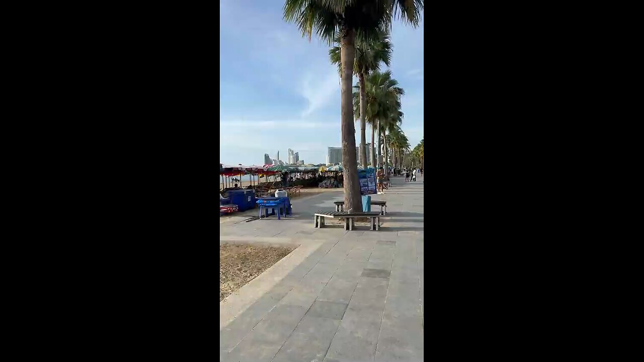 nice work on pattaya beach today