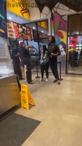 Tulsa man arrested after reportedly pepper spraying employees