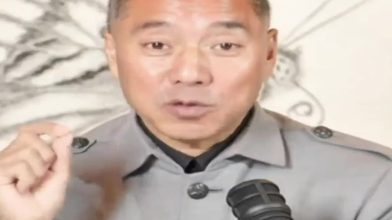 20211024文贵先生直播: #喜美元 锚定美元,稳定币; #喜币 白皮书没写20%黄金(储备)挂钩,不受SEC监管;写了就变成完全不同金融系统,SEC监管。