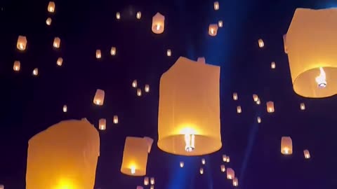 Let every night rise like these lanterns, carrying infinite dreams to the sky 🏮🌌