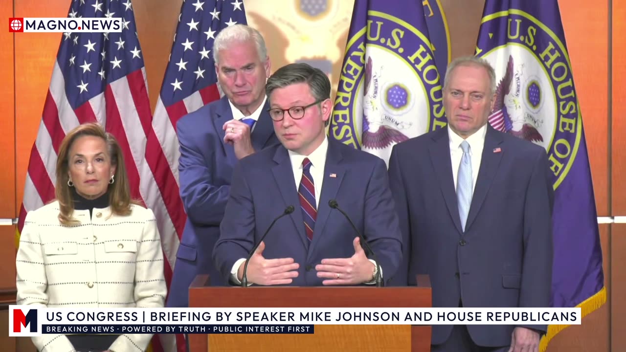 🇺🇸 Speaker Mike Johnson and House Republicans Hold Press Briefing at US Capitol [LIVE]
