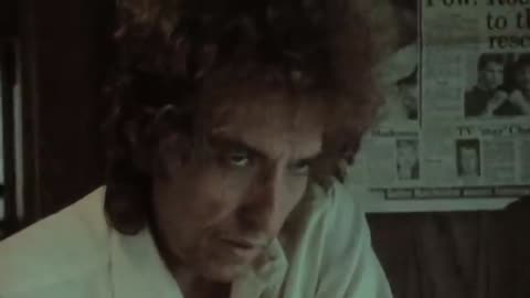 Bob Dylan: Busy Being Born