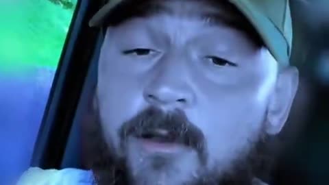 When Pronouns Meets Intellectual Handsome Man and Loses Bigly