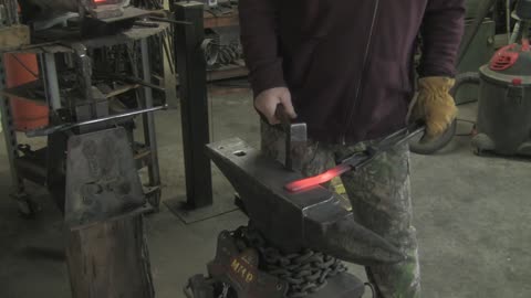 FORGING AN INTREGRAL BOLSTER KNIFE