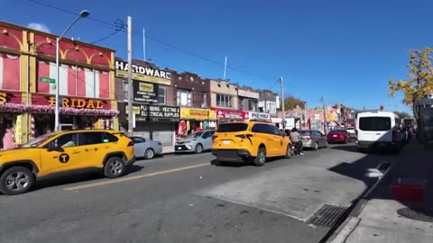 Man critically injured in slashing by suspect upset over parking in Queens, police say