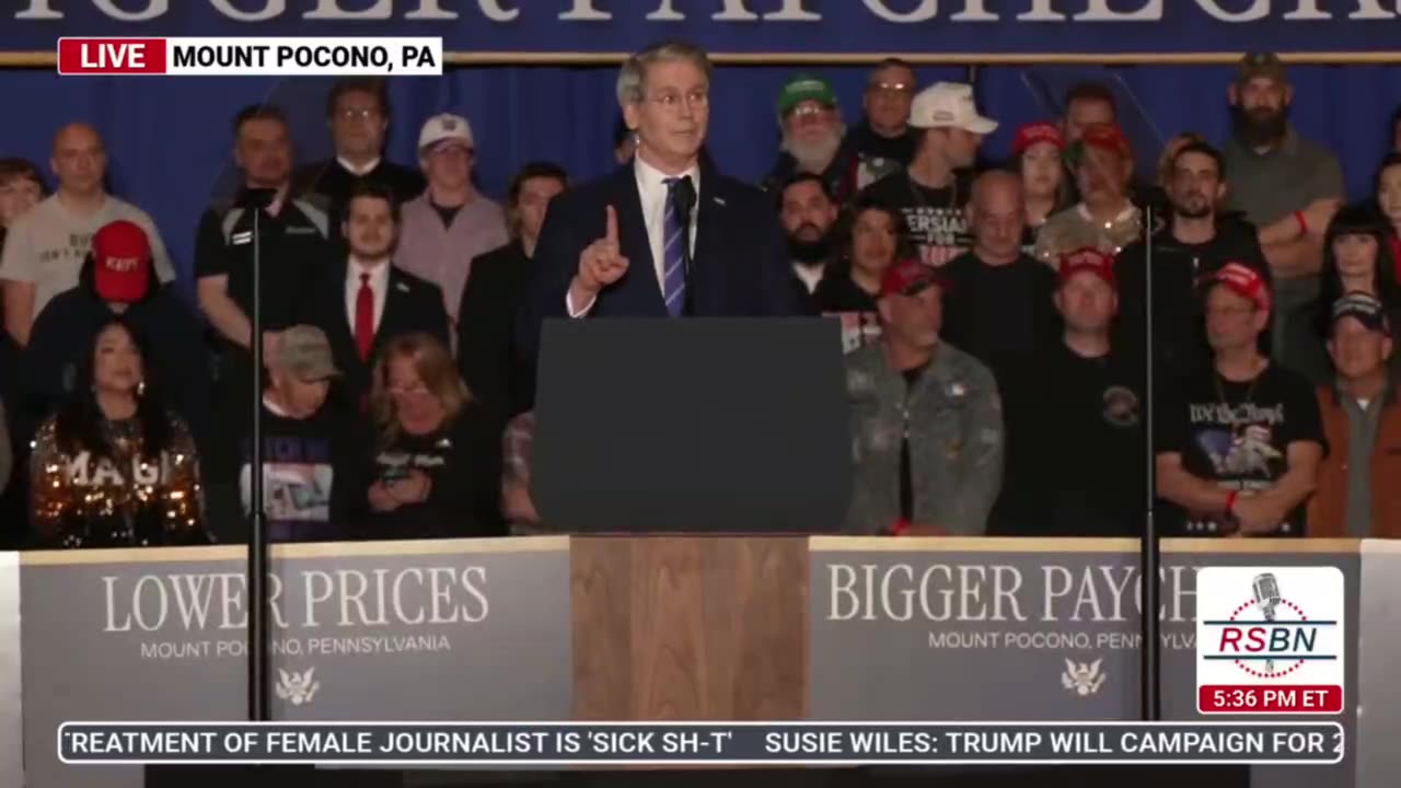 🚨 BREAKING: Treasury Sec. Scott Bessent just got a MASSIVE ovation at Trumps rally in Pennsylvania