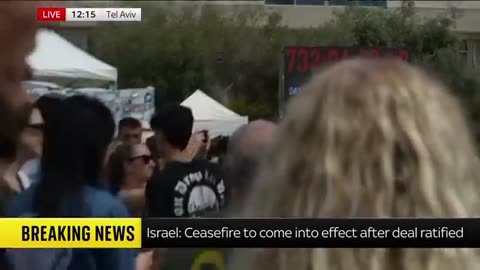 Gaza ceasefire_ Israelis gather in Hostages Square - with some hailing Trump a hero