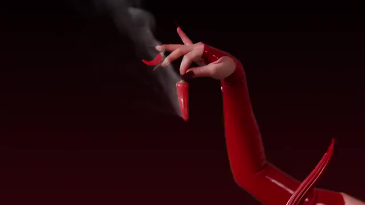 Ashnikko - Daisy (Official Music Video)