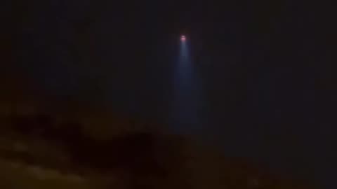 🛸👽 Disco voador sobre a Espanha: Um avistamento de UFO? | TheTruthAbove