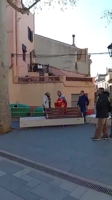 VOX resiste y derrota al separatismo en Arenys de Munt