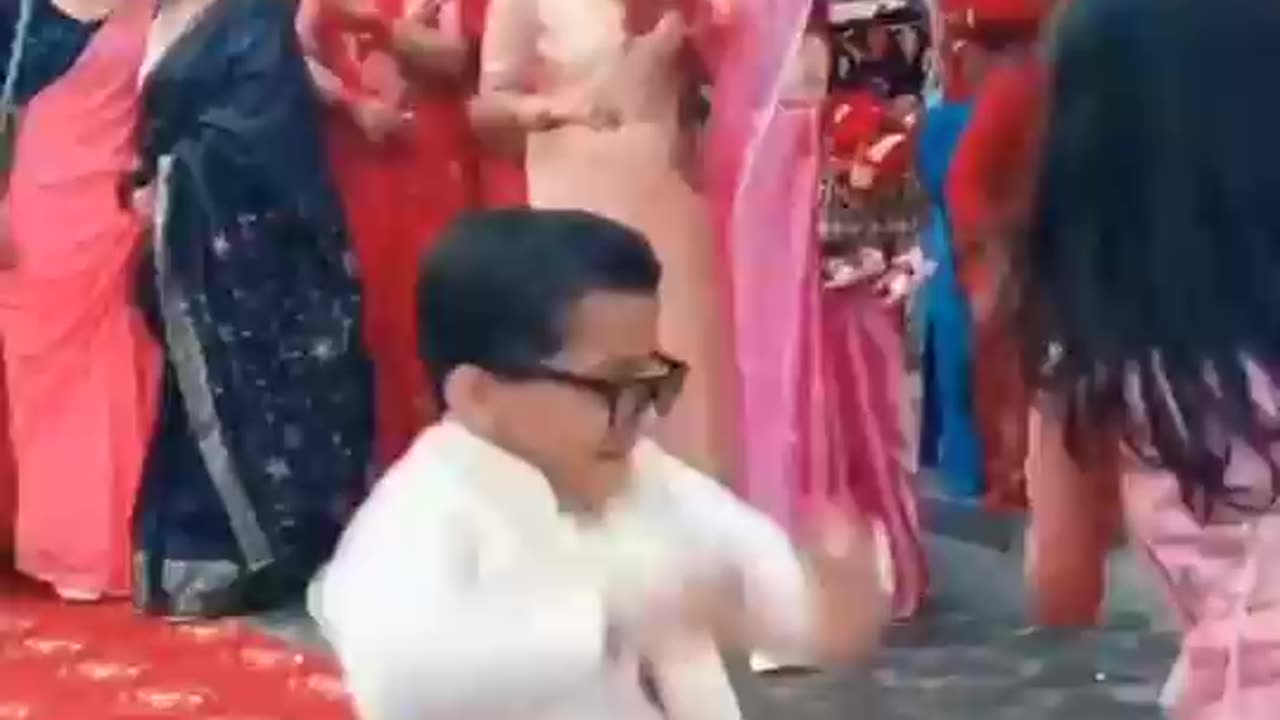 Kids are the best performers at a wedding