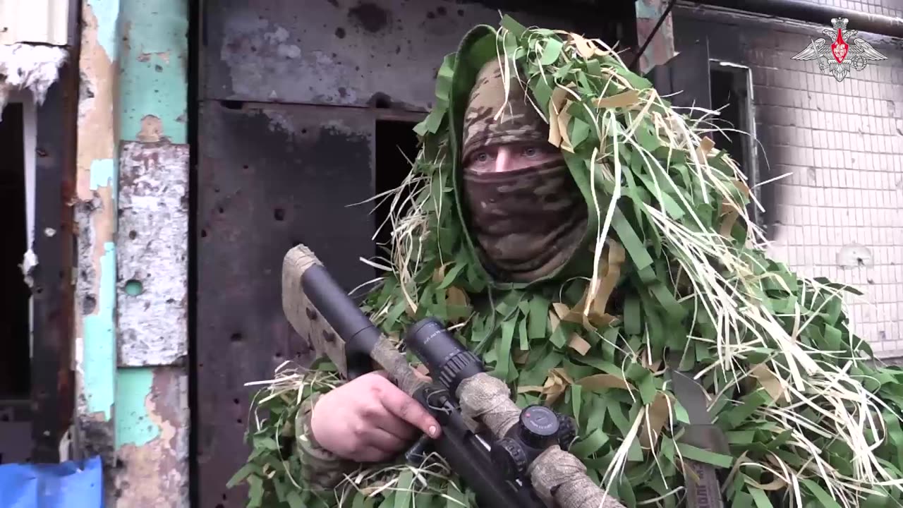 Russian Army Sniper footage Ukraine war 12/23/24