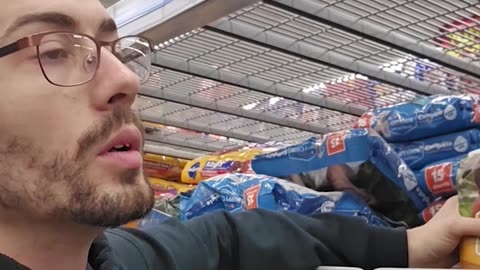 Should This Be a Crime?🤯 Abandoned Dogs After Eviction, Let That Sink In