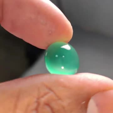 Chrome Chalcedony The Green Gemstone That Could Make You Crazy!