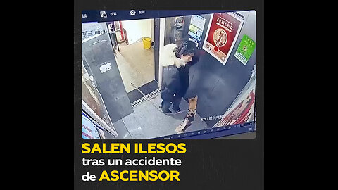 Una mujer y su perro sobreviven a un accidente en un ascensor en China
