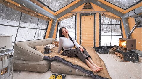 ❄️SNOW CAMPING WITH A GIANT AIR TENT