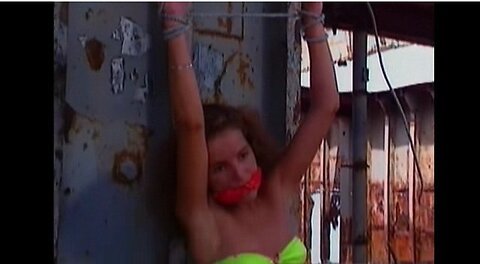 Furia Asesina (gagged)