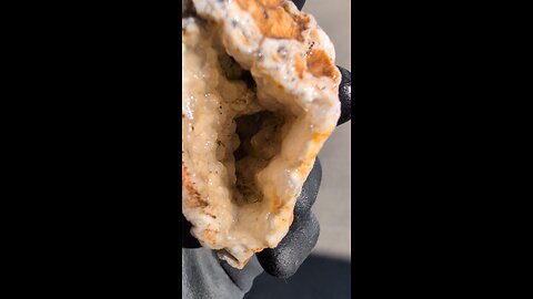 Botryoidal Geode!