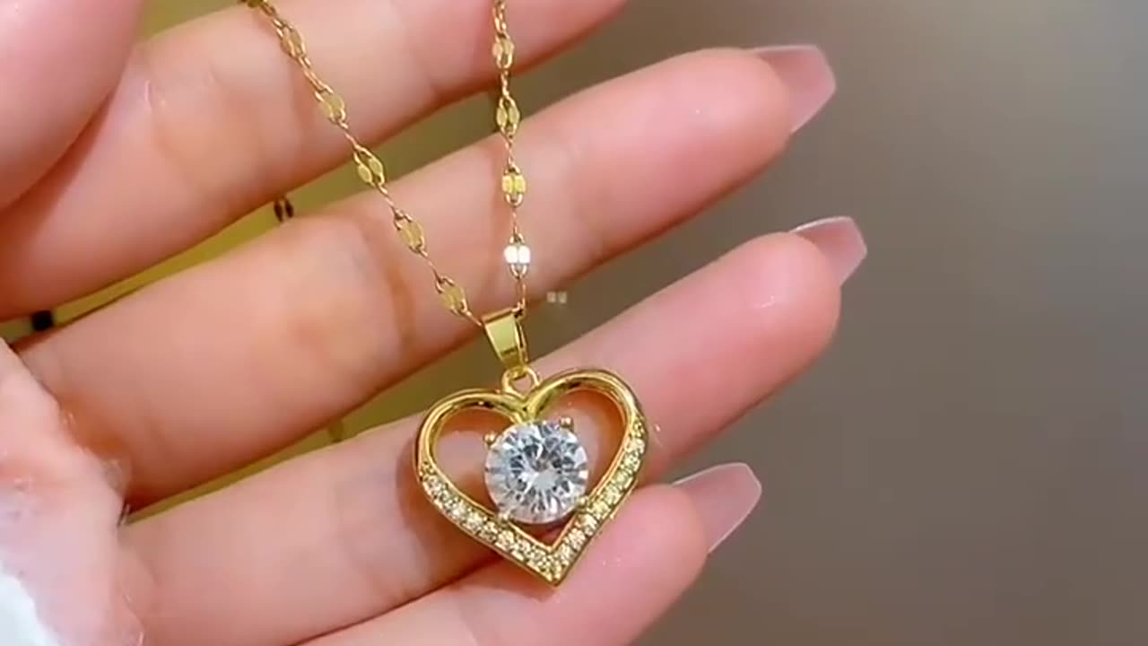 Artificial Gems Heart Pendant Necklace for $0.99