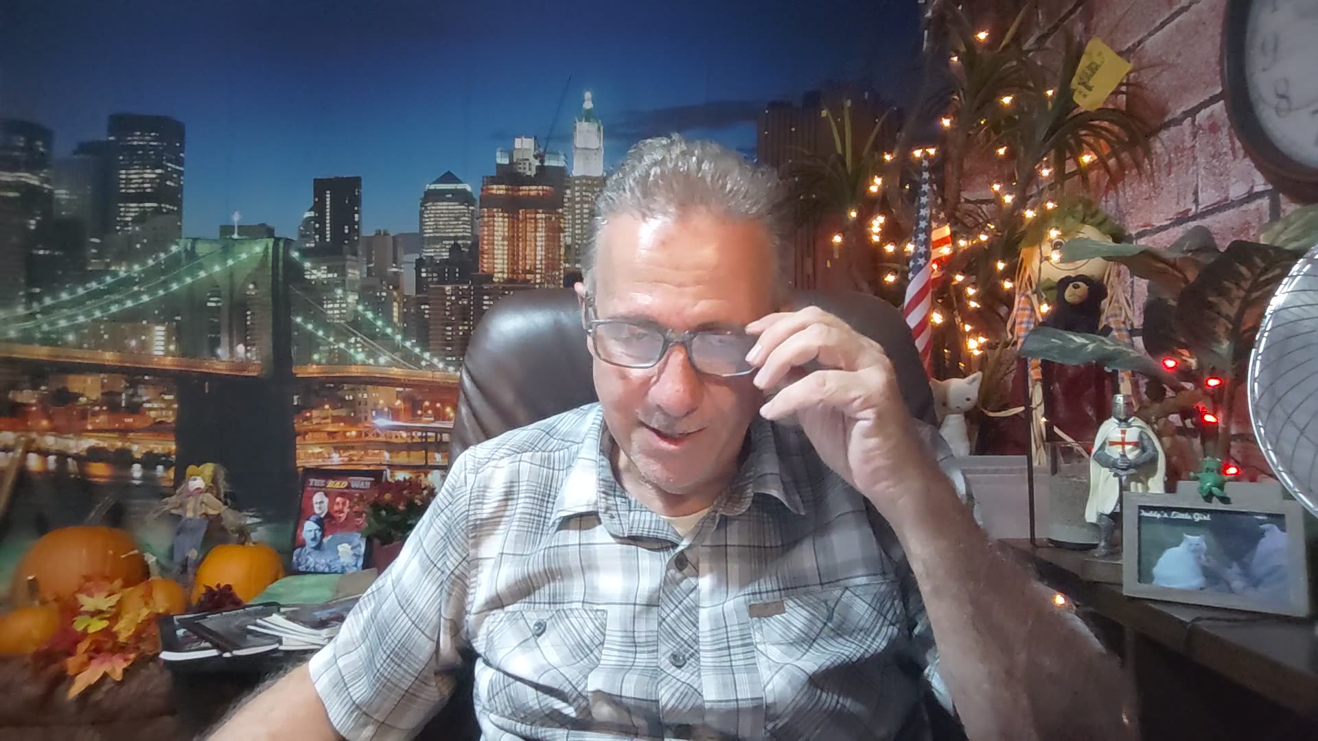 Commie Climate Hoaxster Greta Thunberg Switched into a White Hat?