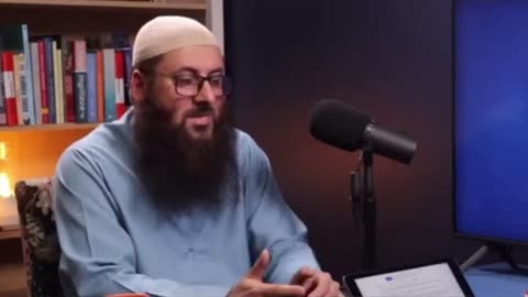 If you can, listen to this terrorist. Muslim Imam in UK: "We must unite and create a