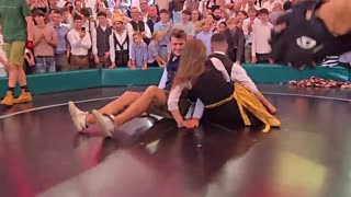 Can These Beautiful Girls Stay On the Teufelsrad