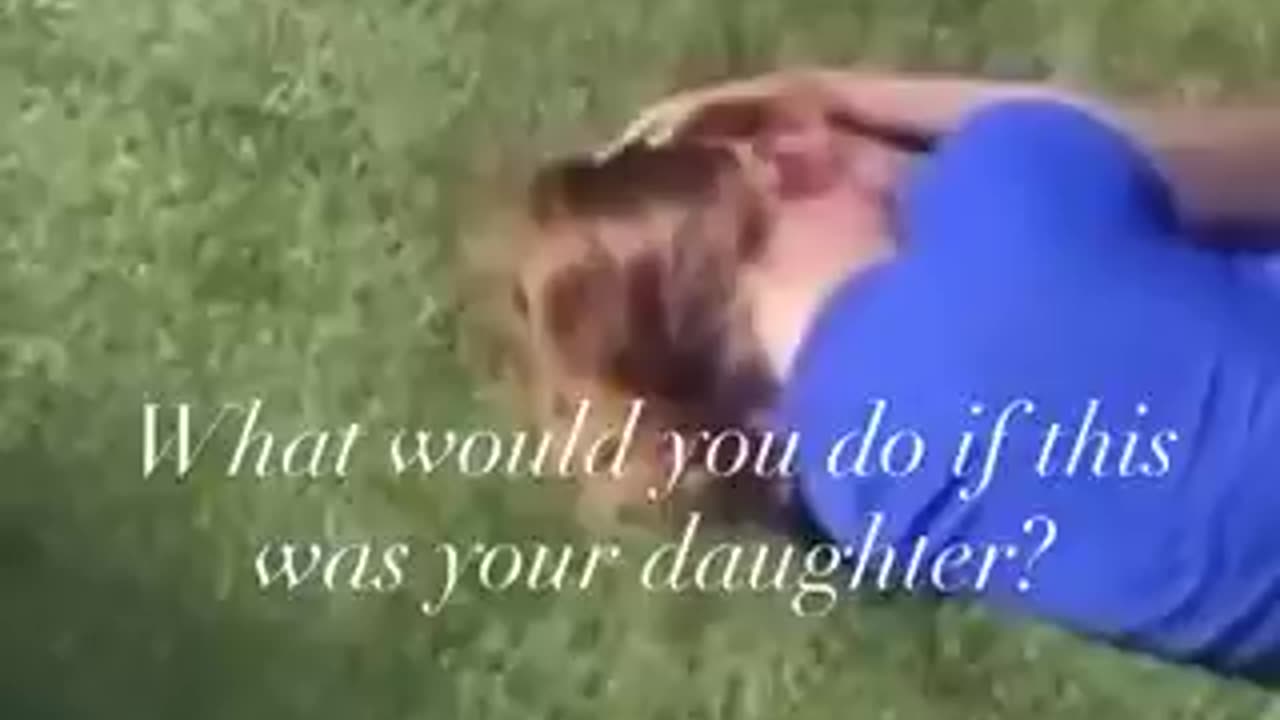 米国。若いアフリカ黒人集団が白人女子をひたすら暴行する