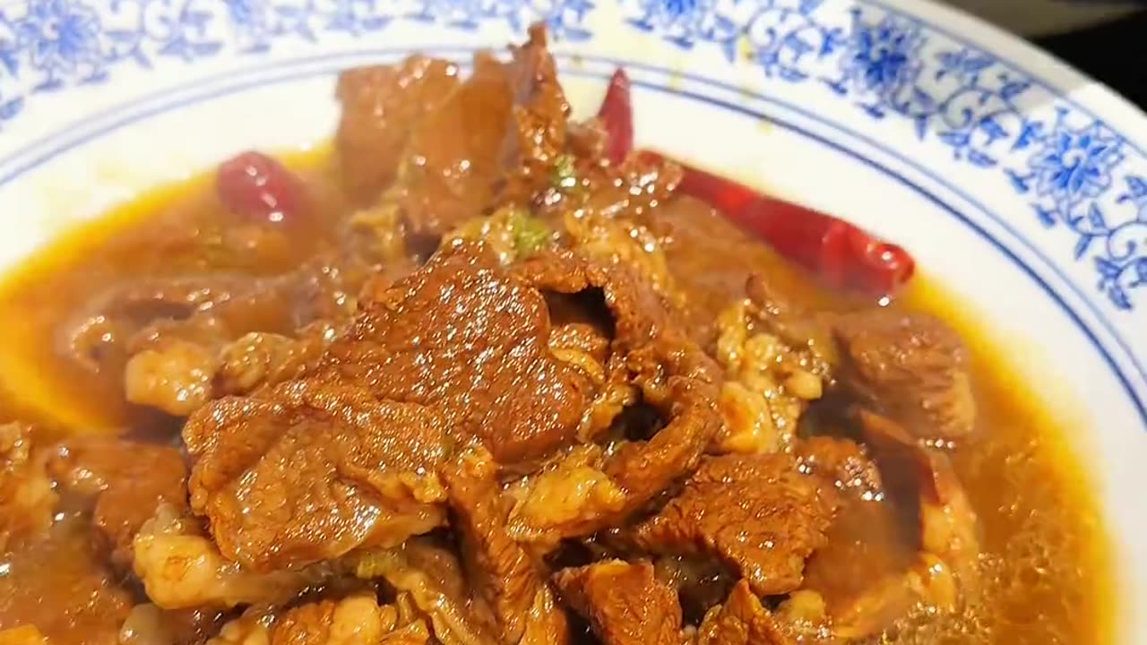 给粉丝做的羊肉又不好意思收钱所以送了我一盒烟 #抖音美食推荐官 #美食教程 #羊肉