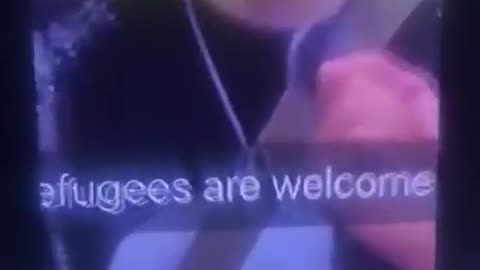 Jewess in Britain says far right patriots who dont want to be invaded replaced arent welcome