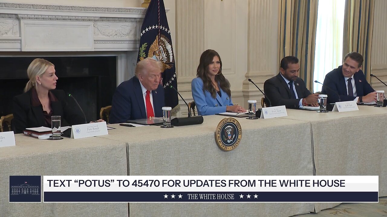 POTUS hosts independent journalists for an Antifa roundtable.
