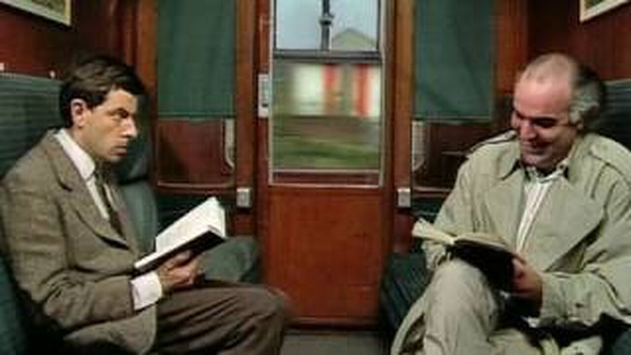 Taking the Train. Funny Clip mrbean official