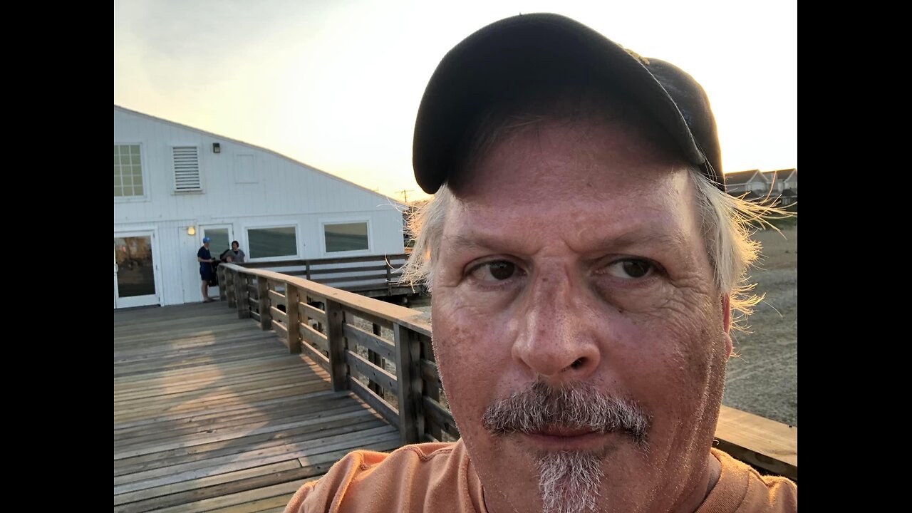 Terrible Grandpa Tom No’ Shavin’ : FEMA AGENTS TO SOUTHERN BORDER ?