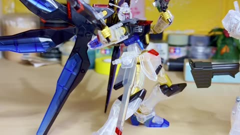Unboxin y Armado Strike Freedom Gundam Clear Color #shorts