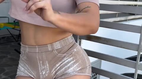 Big booty🤤😍😋