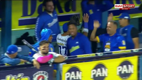 Wilfredo Tovar con la mano limpia