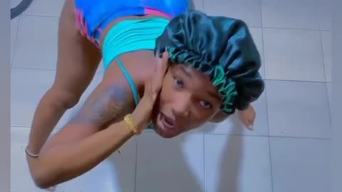 Big ass sitting bouncing, spanking, twerking,tease 🍑